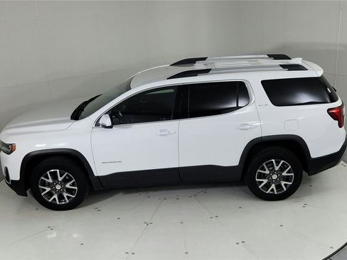 Used 2023 GMC Acadia SLE w/ Driver Convenience Package image 42