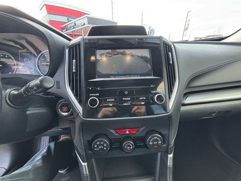 Used 2021 Subaru Forester Premium image 16