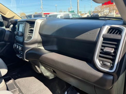 Used 2020 RAM 1500 Big Horn AWD/4WD image 27