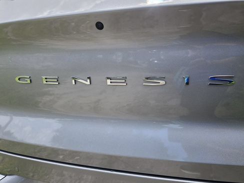 Used 2024 Genesis GV80 2.5T w/ Prestige Package AWD/4WD image 10