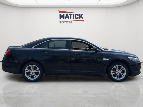 Used 2016 Ford Taurus SEL FWD image 9
