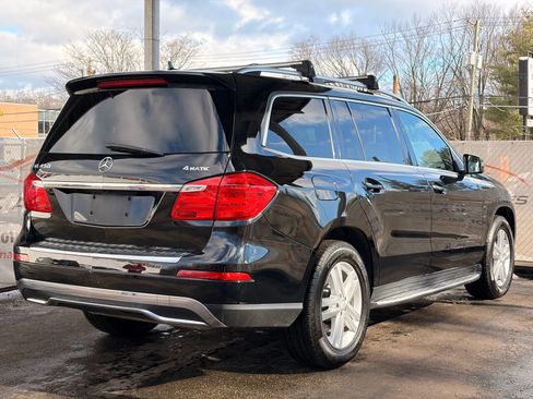 Used 2016 Mercedes-Benz GL 450 GL 450 4MATIC Sport Utility 4D image 11