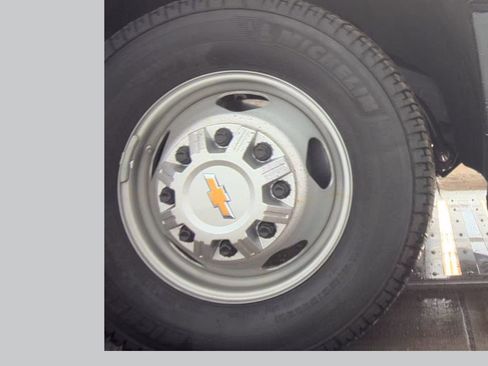 Certified 2024 Chevrolet Silverado 3500 W/T w/ WT Convenience Package image 11