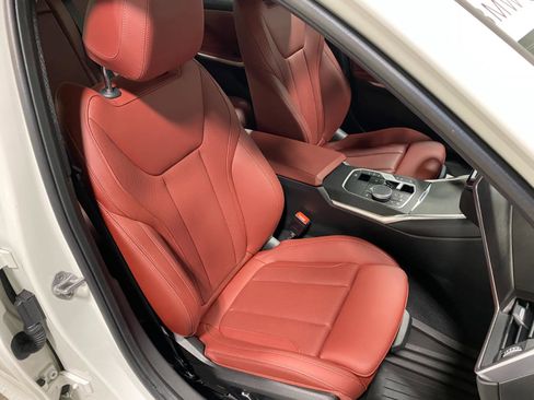 Certified 2024 BMW 330i xDrive 330i xDrive w/ Convenience Package image 18