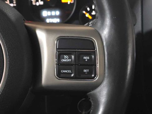Used 2015 Jeep Patriot High Altitude AWD/4WD image 27
