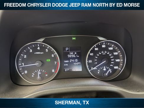 Used 2017 Hyundai Elantra SE FWD image 12