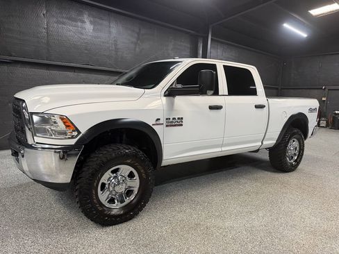 Used 2018 RAM 2500 Tradesman w/ Chrome Appearance Group AWD/4WD image 1