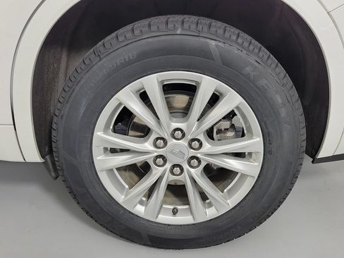 Certified 2023 Cadillac XT6 Luxury FWD image 10
