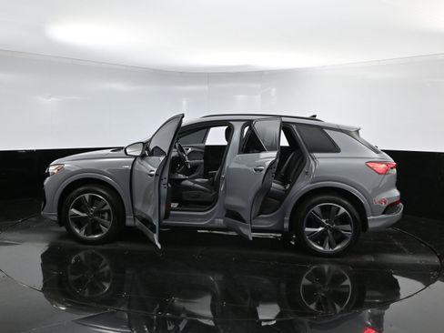 Used 2024 Audi Q4 e-tron Prestige w/ Black Optic Package image 36