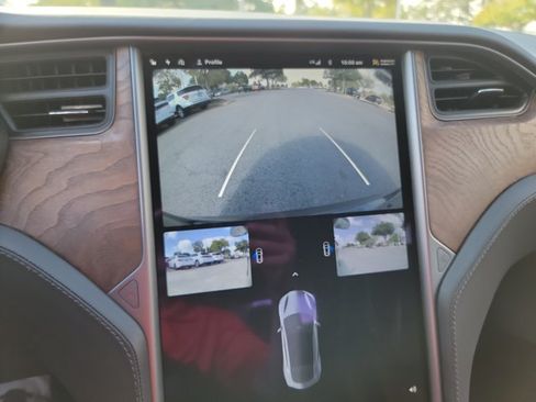 Used 2021 Tesla Model S Long Range Plus AWD/4WD image 22