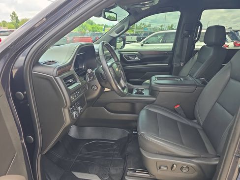 Used 2022 Chevrolet Tahoe LT w/ Luxury Package AWD/4WD image 26