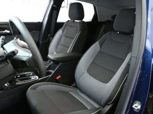 Used 2023 Chevrolet TrailBlazer LT w/ Convenience Package image 38