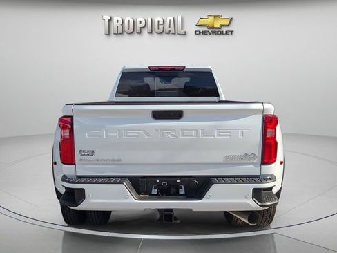 New 2026 Chevrolet Silverado 3500 High Country w/ Technology Package image 4