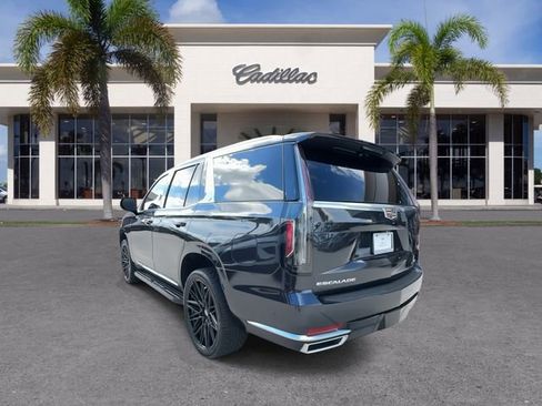 Certified 2023 Cadillac Escalade Premium Luxury RWD image 11