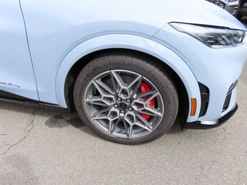 New 2025 Ford Mustang Mach-E GT image 7