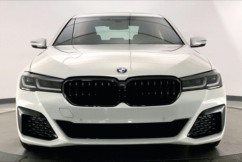 Certified 2023 BMW 530i xDrive w/ M Sport Package AWD/4WD image 2