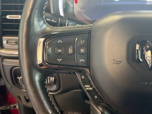 Used 2025 RAM 1500 Limited AWD/4WD image 20