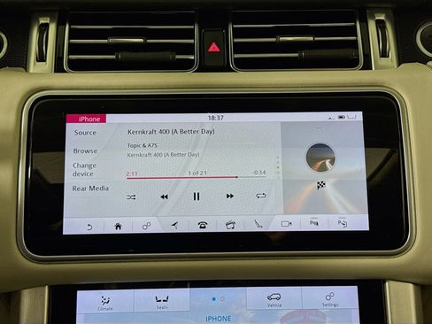 Used 2018 Land Rover Range Rover Long Wheelbase Autobiography image 17