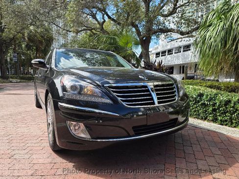 Used 2011 Hyundai Equus Ultimate image 2