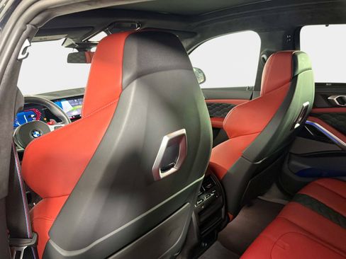 Used 2025 BMW X6 M Competition AWD/4WD image 32