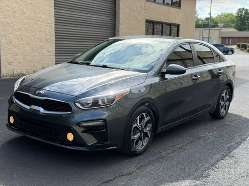 Used 2020 Kia Forte LXS FWD image 1