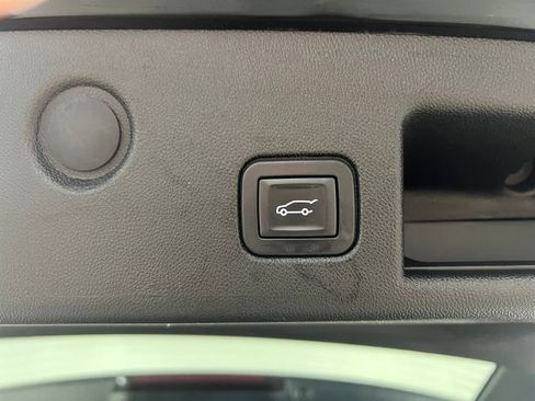 Certified 2020 Chevrolet Equinox LT FWD image 15