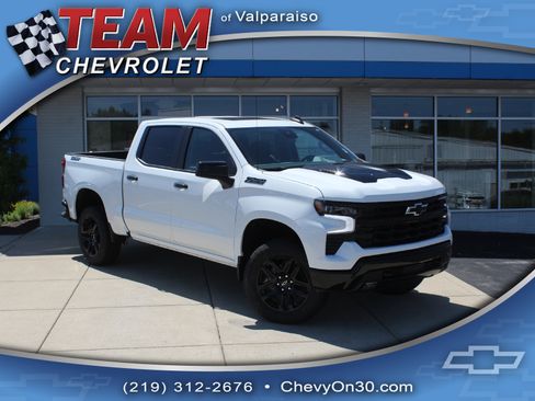 New 2026 Chevrolet Silverado 1500 LT Trail Boss w/ Convenience Package II AWD/4WD image 1
