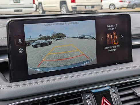 Used 2023 Genesis G70 2.0T image 24