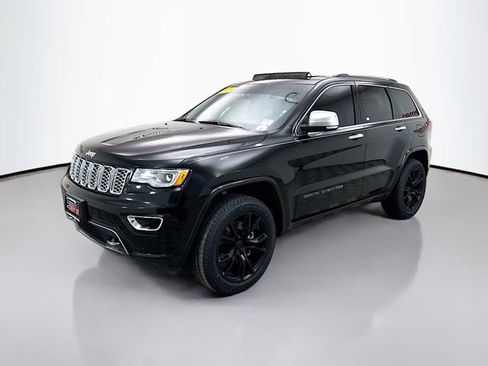 Used 2021 Jeep Grand Cherokee Overland image 3