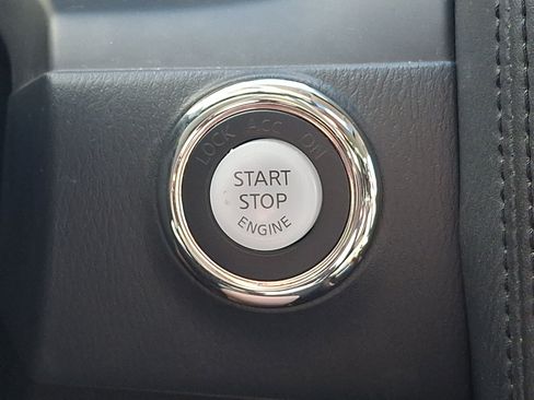 Used 2022 Nissan Armada SL AWD/4WD image 26