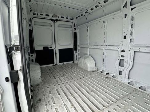 Used 2023 RAM ProMaster 2500 image 21