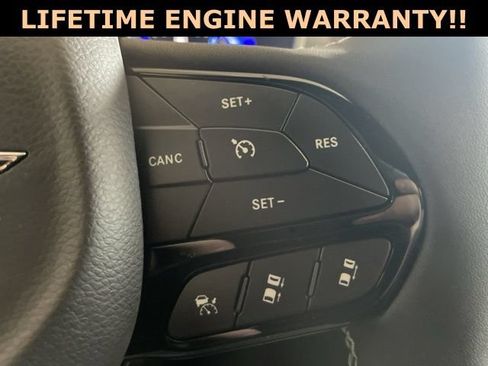 New 2026 Chrysler Pacifica Select w/ S Appearance Package AWD/4WD image 17