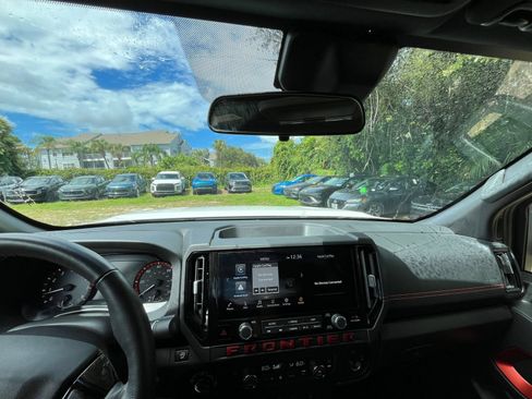 Used 2026 Nissan Frontier PRO-4X AWD/4WD image 30