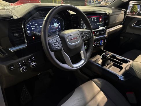 Used 2023 GMC Sierra 1500 SLT w/ SLT Premium Package image 19