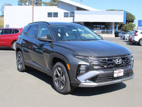 New 2026 Hyundai Tucson SEL w/ Tow & Go Package AWD/4WD image 5