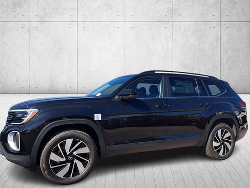 New 2026 Volkswagen Atlas SE FWD image 9