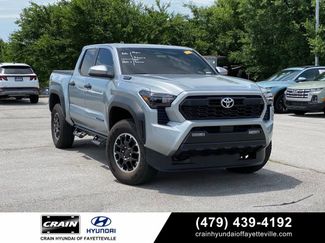 Used 2024 Toyota Tacoma TRD Off-Road w/ TRD Off Road Upgrade Package AWD/4WD video 1