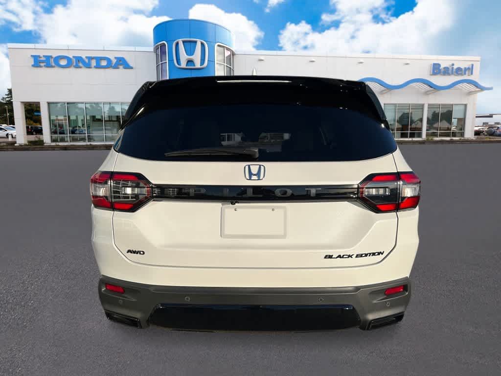 New 2026 Honda Pilot Black Edition image 4