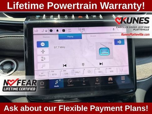 Used 2023 Jeep Grand Cherokee 4WD 4xe image 33