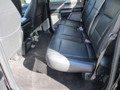 Used 2017 Ford F150 XLT w/ Equipment Group 302A Luxury image 39