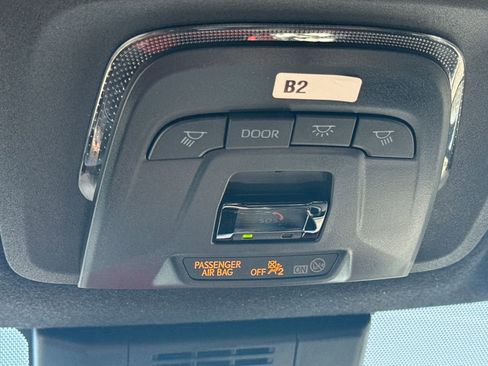 New 2026 Toyota Corolla SE FWD image 31