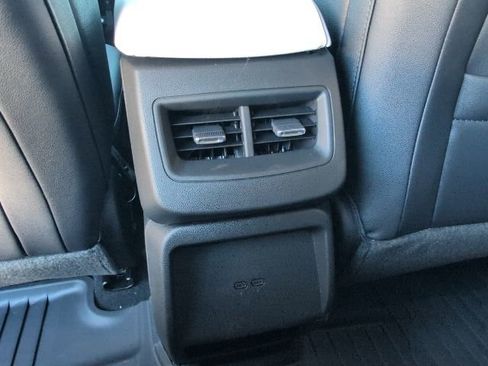 New 2026 Chevrolet Equinox EV LT image 6