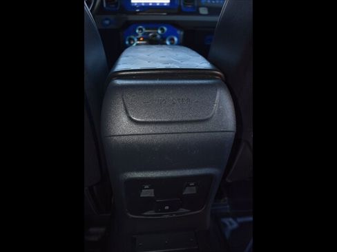 Used 2021 Ford Bronco Black Diamond image 35