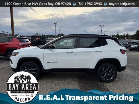 New 2026 Jeep Compass Limited w/ Sun, Sound & Navigation Group AWD/4WD image 9