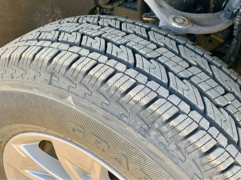 New 2026 GMC Sierra 1500 SLE image 19