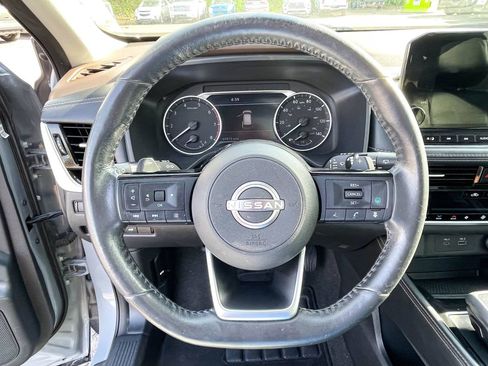 Used 2022 Nissan Rogue SL w/ SL Premium Package image 8