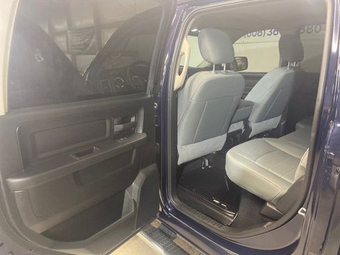 Used 2019 RAM 1500 Express w/ Express Value Package image 12