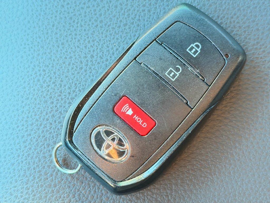Used 2026 Toyota Tacoma TRD Sport AWD/4WD image 31
