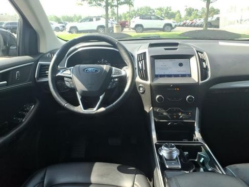 Used 2020 Ford Edge SEL w/ Convenience Package AWD/4WD image 10