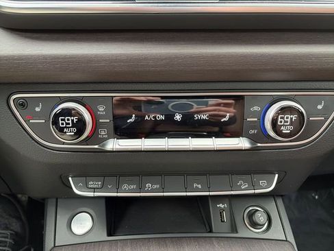 Used 2021 Audi Q5 2.0T Premium AWD/4WD image 19